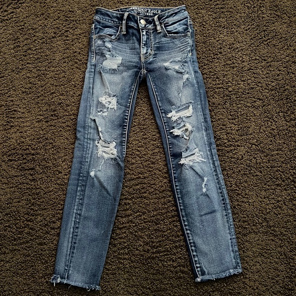 Women American Eagle skinny Jeans